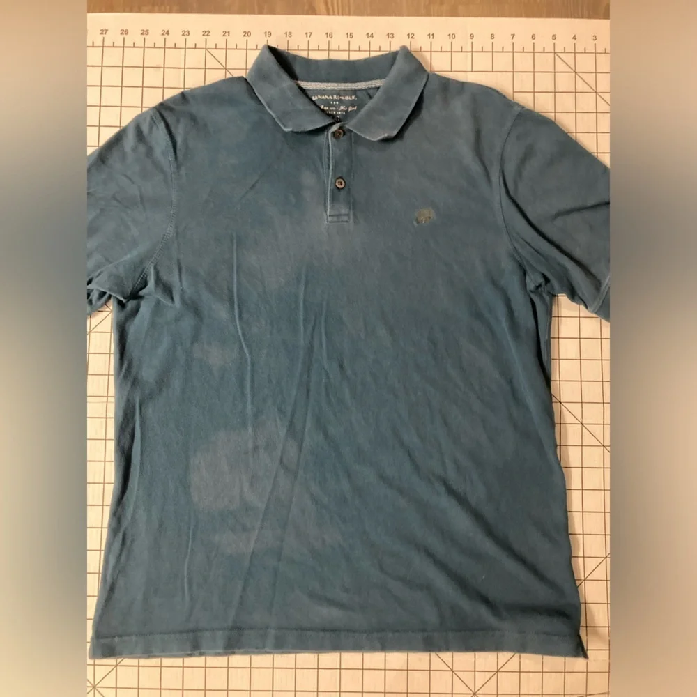 Banana Republic Men’s Large Polo Shirt‎